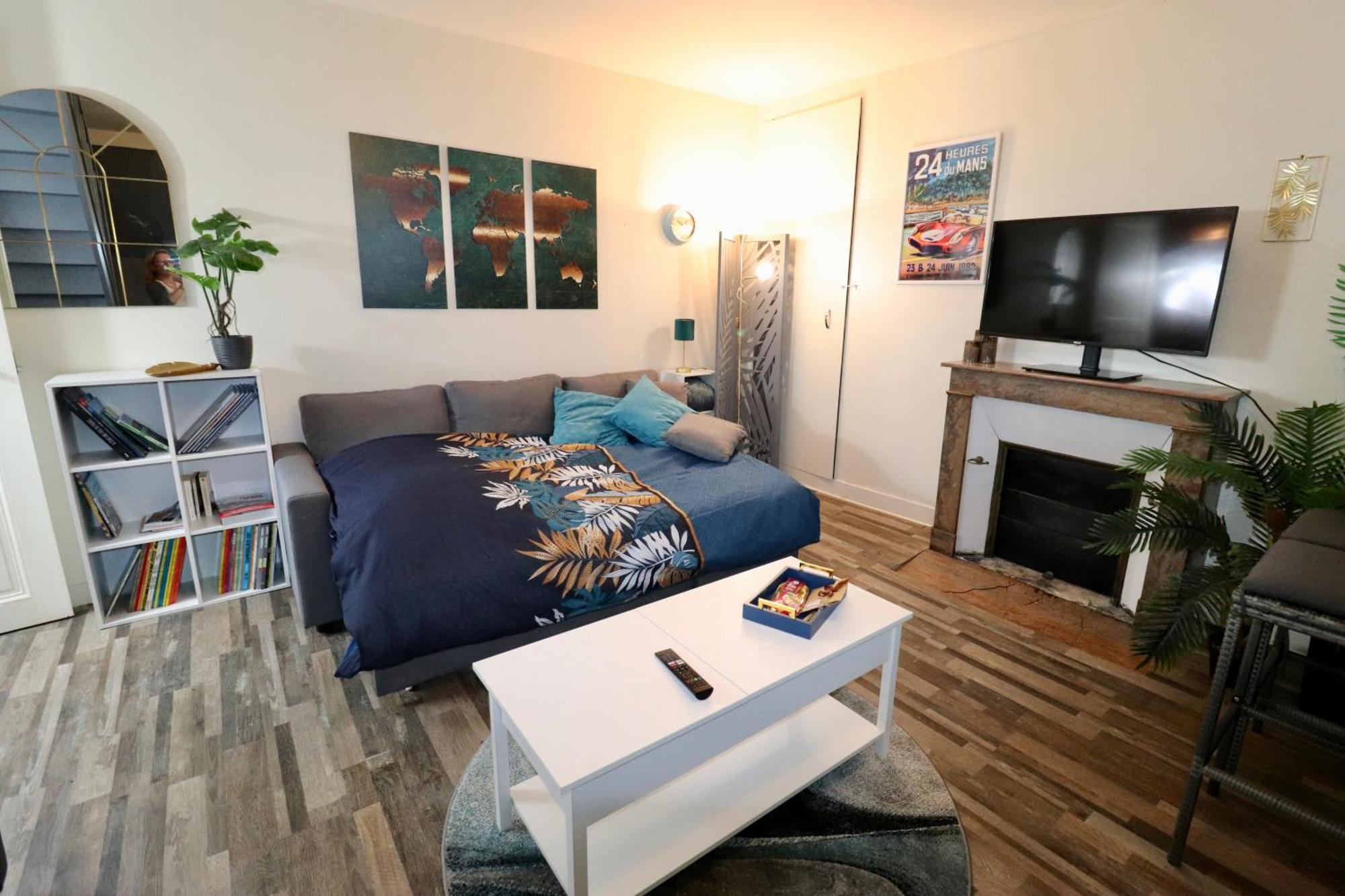Duplex Au 2Eme Et De Notre Maison -Acces Au Jardin-Smart Tv-Streaming-Wifi Le Mans Eksteriør billede