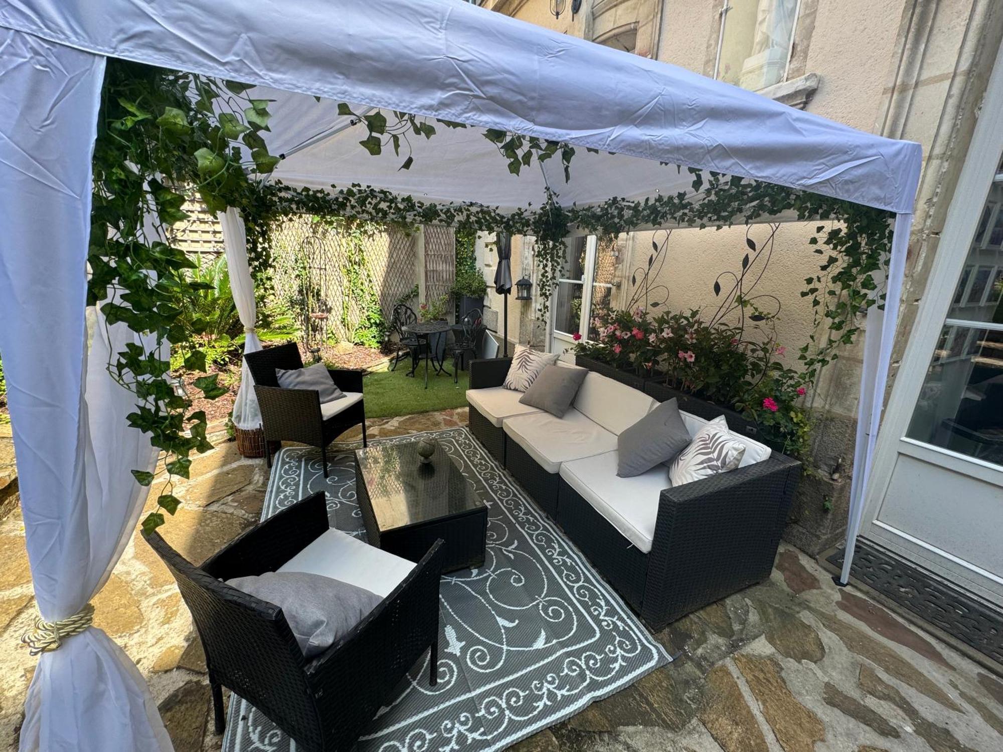 Duplex Au 2Eme Et De Notre Maison -Acces Au Jardin-Smart Tv-Streaming-Wifi Le Mans Eksteriør billede